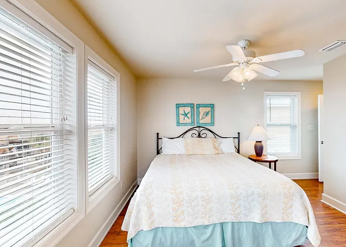 Holiday home Wonderful Near The Gulf With Shared Pool Fishing Pier Easy Access Gulf Shores