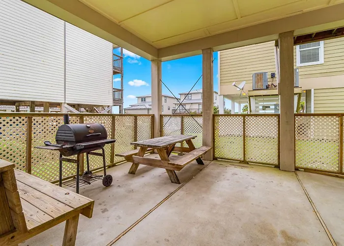 Holiday home Wonderful Near The Gulf With Shared Pool Fishing Pier Easy Access Gulf Shores